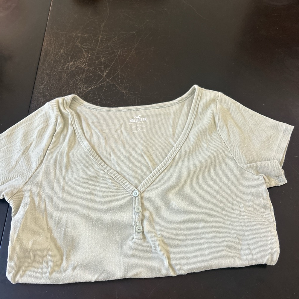Hollister button shirt 
sage color